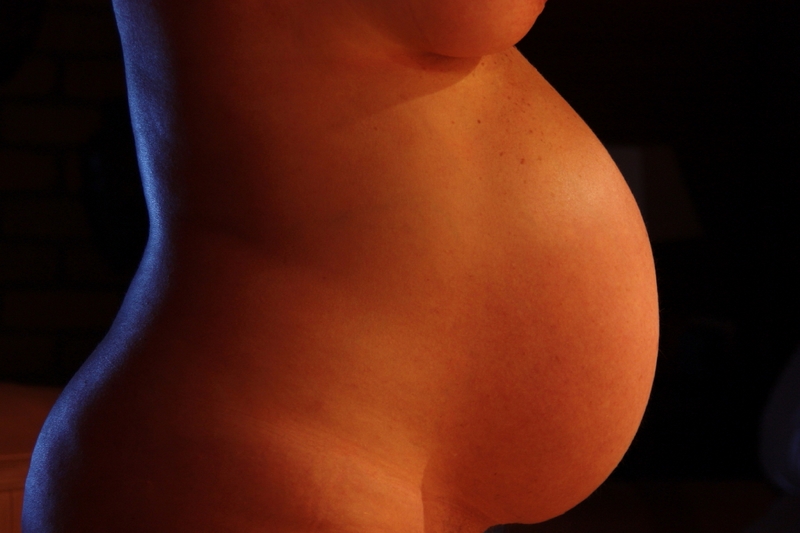 140 - BABY BELLY - CASTIEAU JULIE - australia.jpg